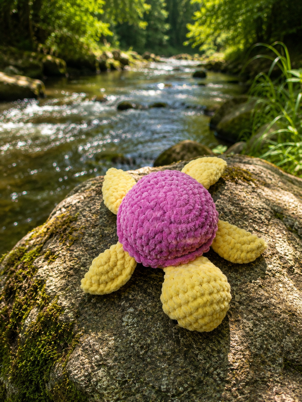 Handgemachte Kuschel-Schildkröte aus Plüschwolle