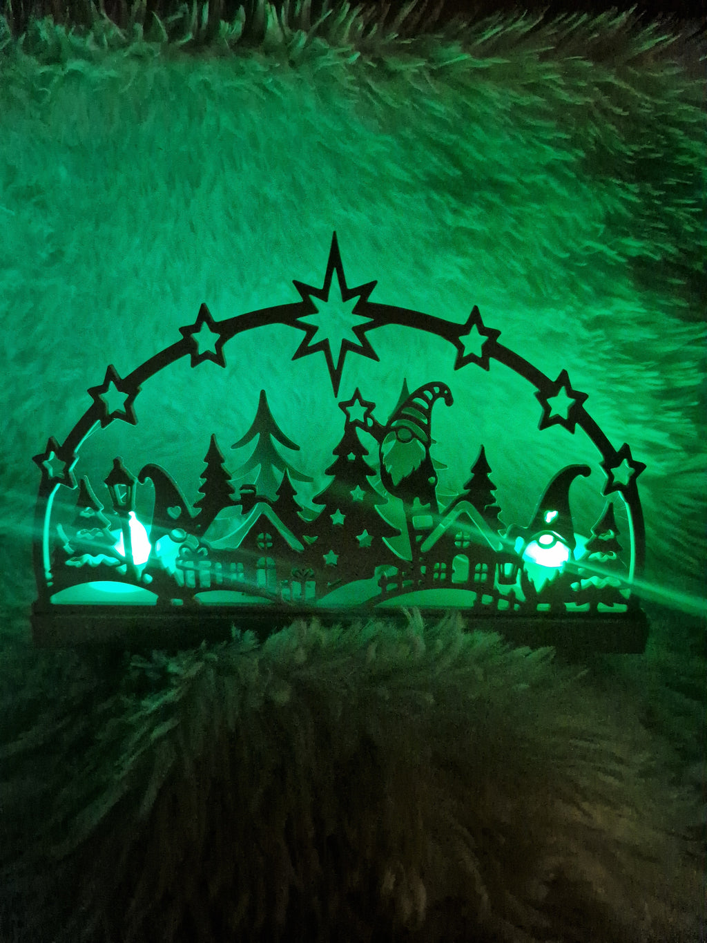Winterlandschaft mit LED Farbwechsel-Beleuchtung