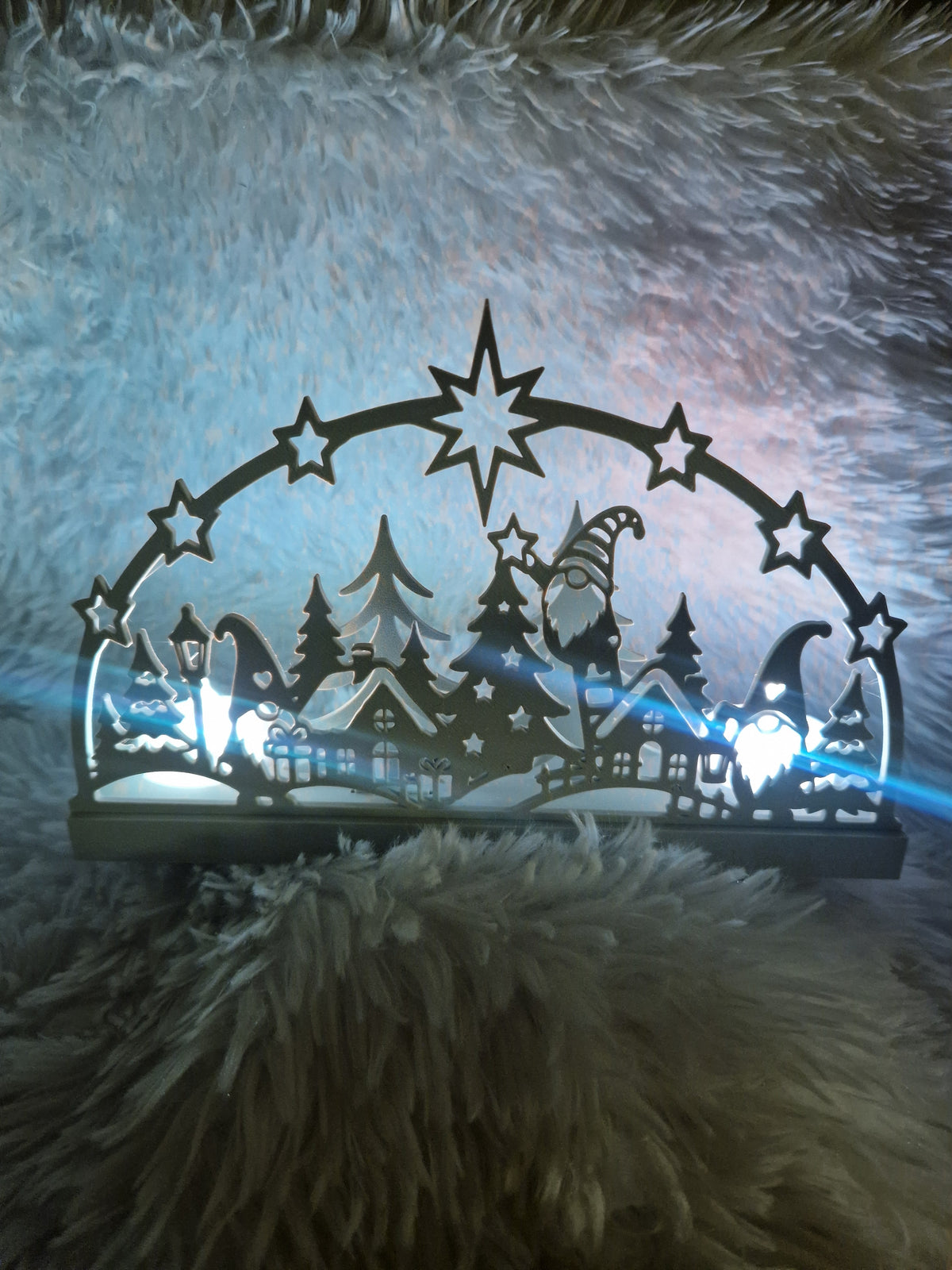 Winterlandschaft mit LED Farbwechsel-Beleuchtung
